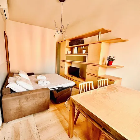 Daire Sky A Due Passi Dalla Stazione *